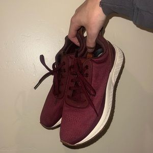 LL Bean Sneakers. Womens 8.5.